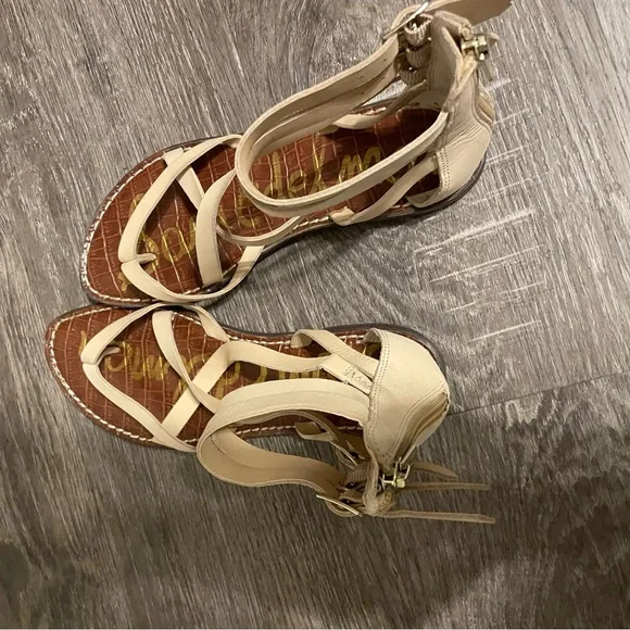 Women| Sam Edelman Womens Gallagher Split Toe Casual Ankle Strap - Picture 2 of 5